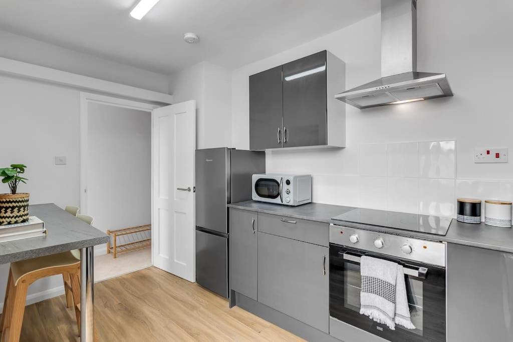 קרומר 1-Bed Seaside Apartment With Parking מראה חיצוני תמונה